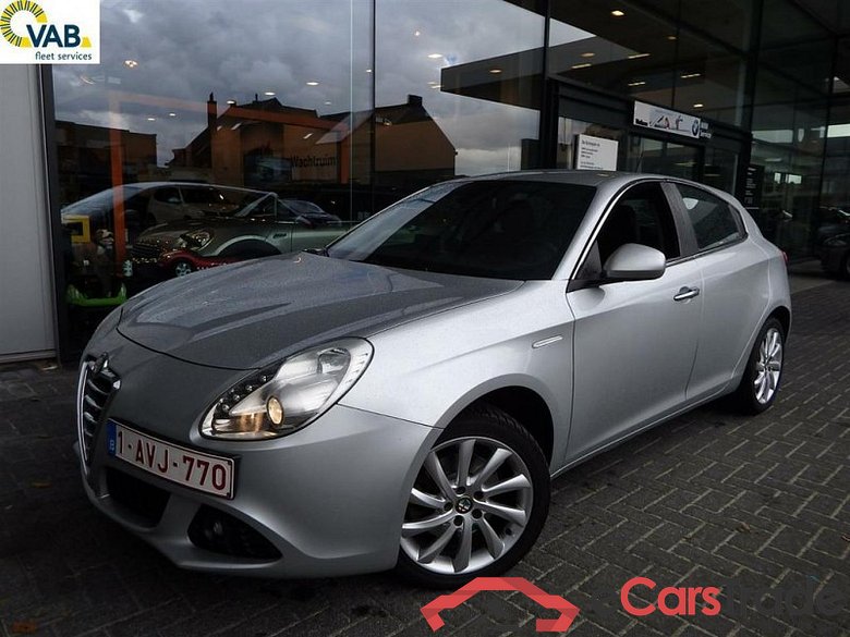 ALFA ROMEO GIULIETTA 2.0 JTD M-Jet Distinctive Start&St. Navi Leather Klima PDC... #1