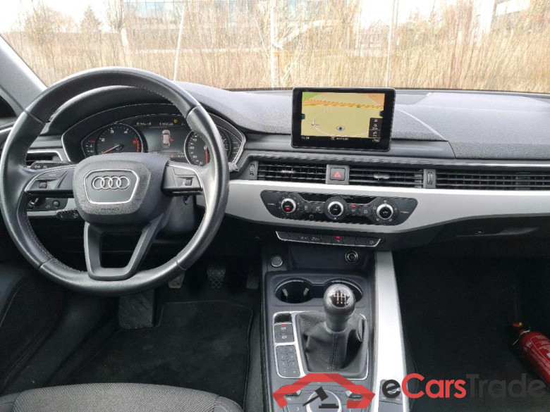 Audi A4 2.0 TDI 150Hp Navi Keyless-Go Klima PDC ... #4