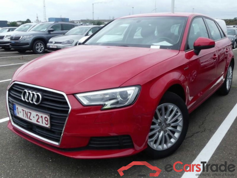 Audi A3 SB 1.4 TFSI G-Tron Aut. Xenon Navi Keyless-Go Klima PDC ...
