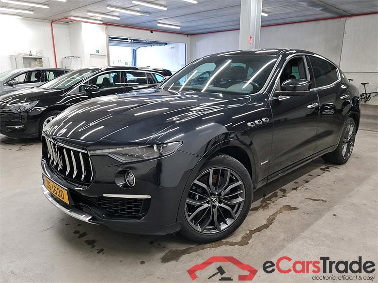  MASERATI - LEVANTE 3.0 Diesel V6 275PK Auto 4x4 GranLusso Pack Business+ & Easy Access & Heated Steering Wheel & 20 Inch Alloy & Pano Roof  #1