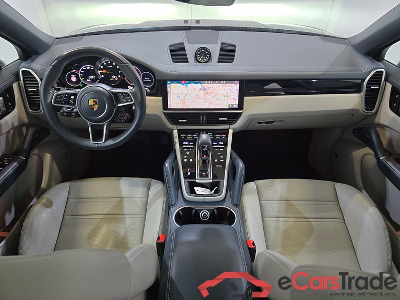 Porsche Cayenne Coupe 3.0 E-Hybrid Pano LED-Xenon Bose Navi Club-Leather Camera 360° KeylessGo Klima PDC ... #6
