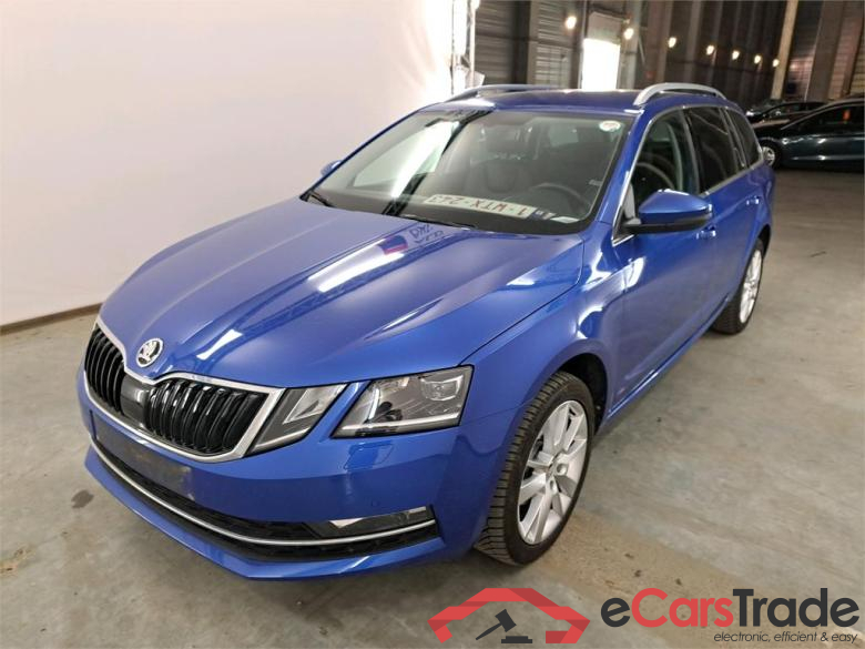 SKODA OCTAVIA COMBI DIESEL - 2017 1.6 CR TDi Style Rough Road Package Ultimate plus