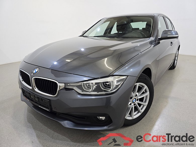BMW 320 d LED-Xenon Navi KeylessGo Klima PDC ... #1