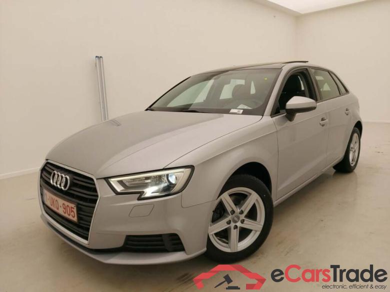 Audi A3 SB 1.6 TDi Pano Xenon Navi Klima PDC ... #1
