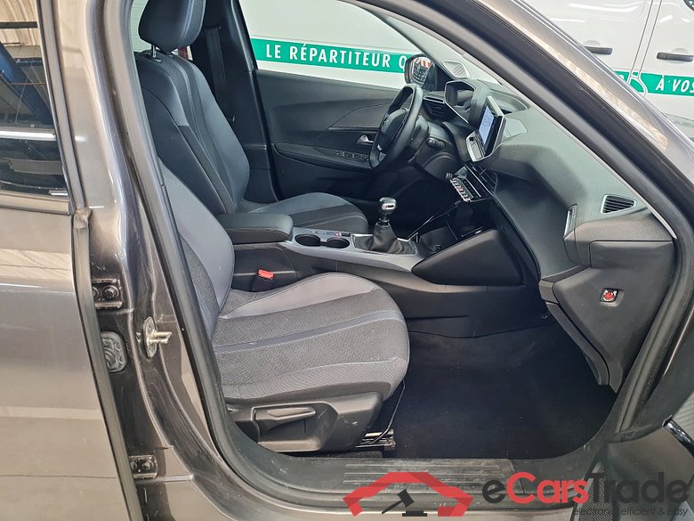 Peugeot 2008 1.2 PureTech Allure 130Hp Navi 1/2 Sport-Leather KeylessGo Klima PDC ... #4