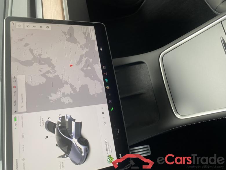 Tesla  Model Y Performance #5