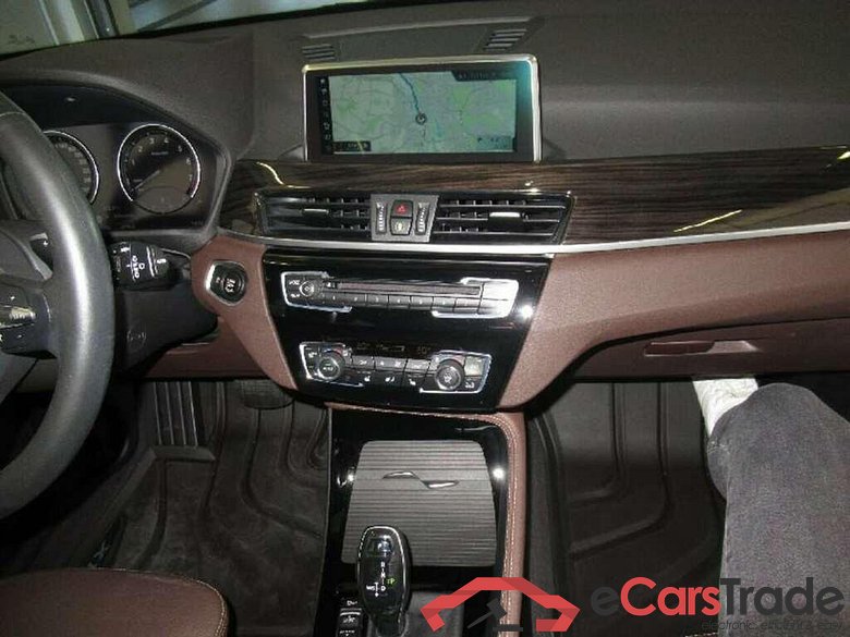 BMW Baureihe X1 (F48)(2015->) DE - SUV5 sDrive20i EU6d-T, xL #1