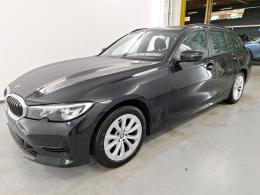 BMW 3-serie 2.0 318DA (100KW) TOURING Business Model Advantage Driving Assistant