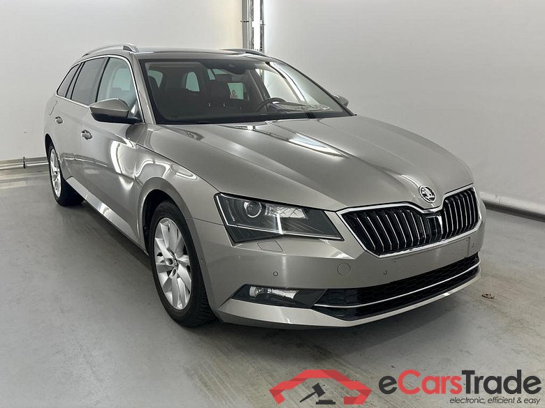 SKODA SUPERB COMBI DIESEL - 2015 2.0 CR TDi Corporate Plus Edition DSG Style Premium Confort #3