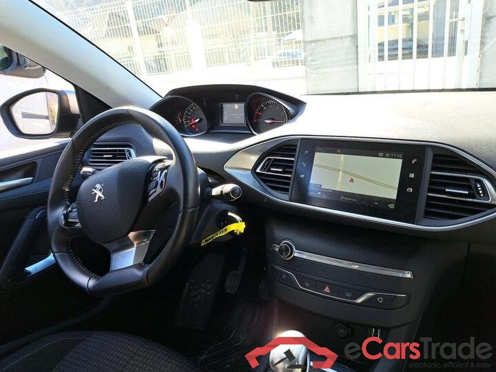 Peugeot 308 1.2 PureTech Active Navi Camera Klima PDC ... #5