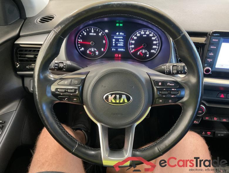 KIA Stonic 1.6 CRDi Navi Leather KeylessGo Camera Klima PDC ... #5