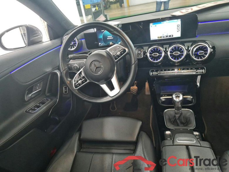 Mercedes CLA 180d LED-Xenon Widescreen Navi Ambient Sport-Leather KeylessGo Klima PDC ... #6