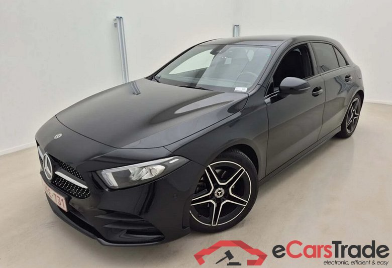 Mercedes A 180d AMG Night Aut. LED-Xenon Widescreen Navi Sport-Leather-Alcantara KeylessGo Camera Klima PDC ... #1