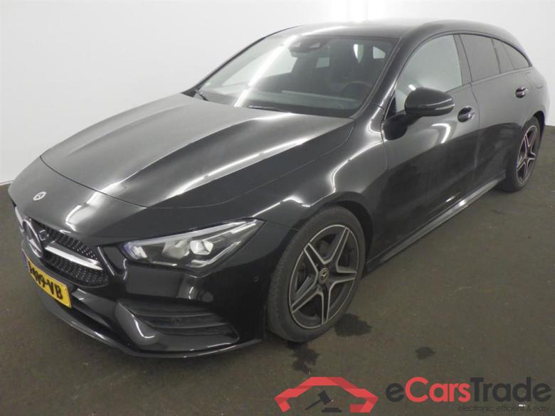 MERCEDES-BENZ CLA Shooting Brake 180 d Bns Sol. AMG #1