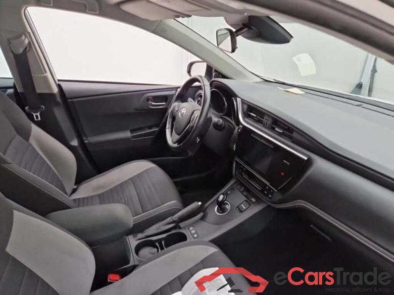 TOYOTA Auris Touring Sports 1.8 Hybrid Active CVT #3