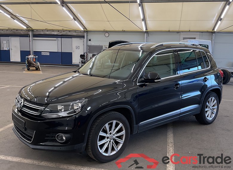 Volkswagen Tiguan 1.4 TSI BlueMotion Highline Pano Navi Sport-Leather Klima PDC .. #1
