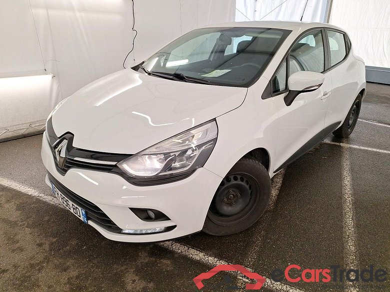 Renault  Clio IV Air MediaNav 1.5 dCi 75CV BVM5 E6 / VH SUR PARC #1