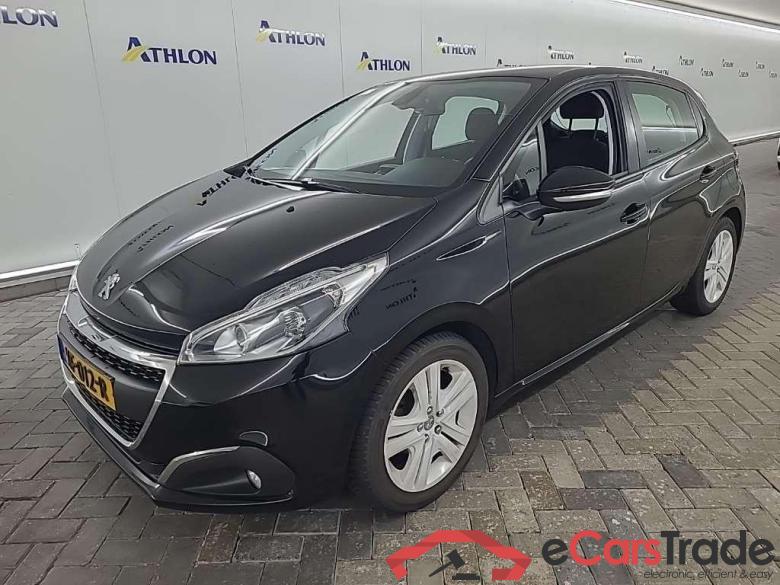 PEUGEOT 208 Signature 1.2 PureTech 82 5D 60kW #1