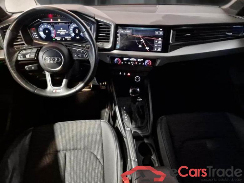 Audi 75 AUDI A1 / 2018 / 5P / BERLINA 35 TFSI S TRONIC S LINE EDITION SPORTB. #3