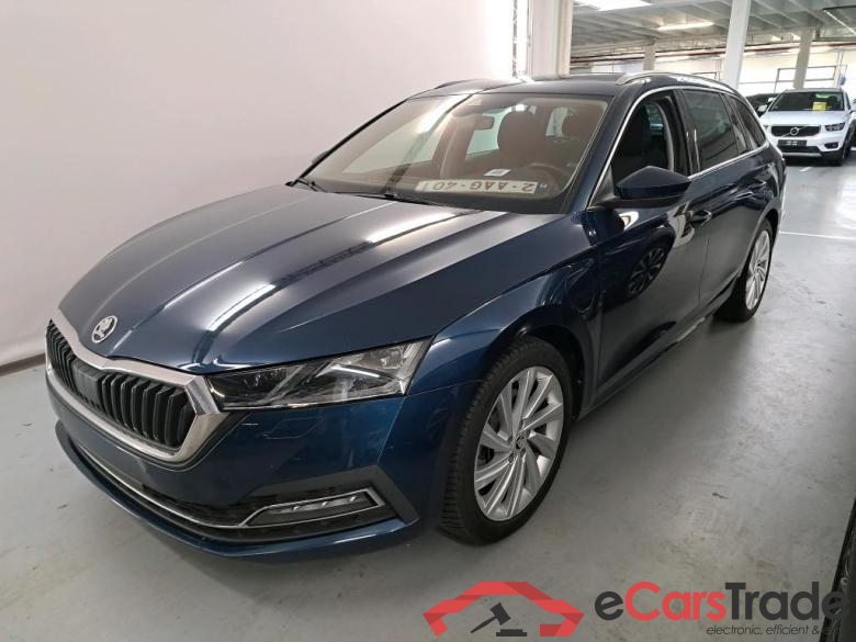 SKODA OCTAVIA COMBI 1.4 TSI PHEV 150KW DSG STYLE TRAVEL ASSIST Launch Style