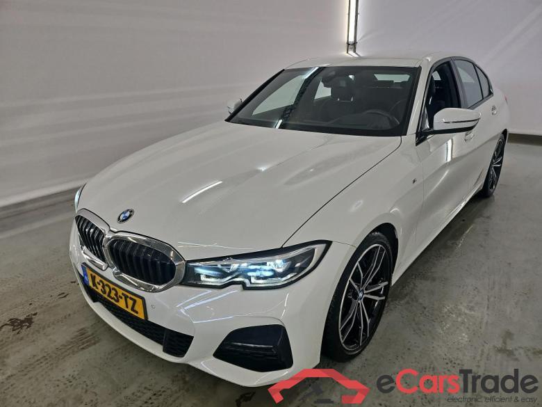 BMW 3 Serie Sedan '18 BMW 3 Serie Sedan 320iA Business Edition M Sport Plus 50 Jahre 4d #1