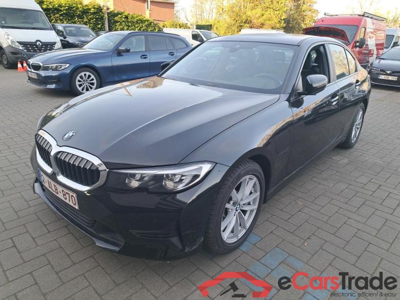 BMW - BMW 3 BERLINE 330e 292PK Pack Business Plus With Heated Sport Seats & Driving Assistant Pack * HYBRID * #1