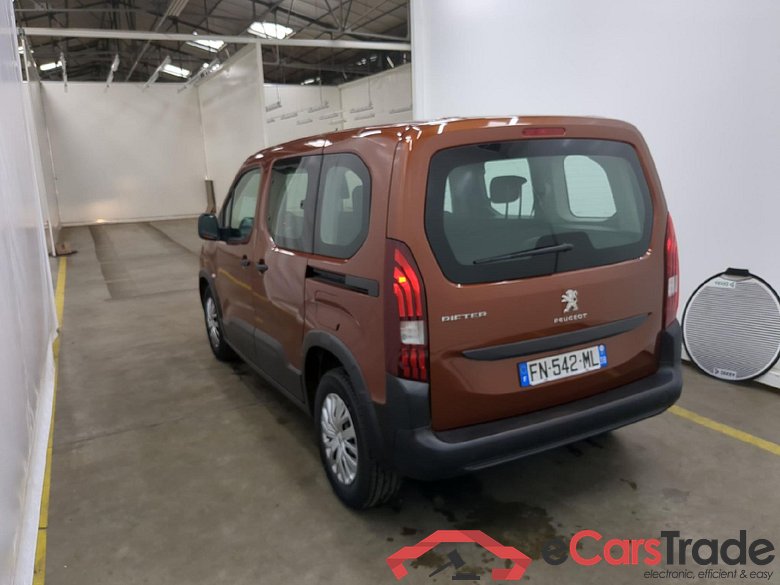 Peugeot BlueHDi 100 Active PEUGEOT Rifter / 2018 / 5P / monospace BlueHDi 100 Active