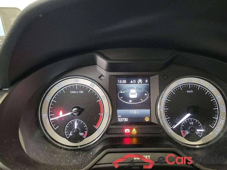 SKODA Octavia Combi 1.5 TSI Bns Edition+ DSG #4