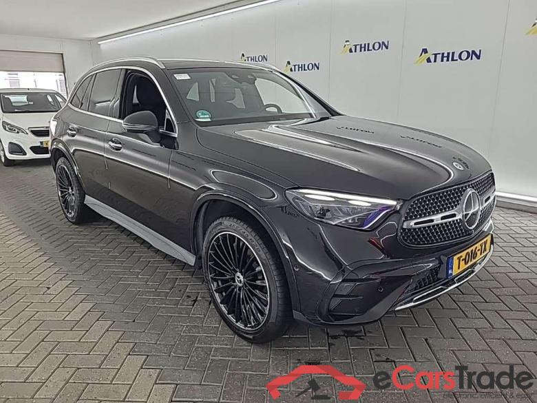 MERCEDES-BENZ GLC GLC 300 e 4MATIC AMG Line auto 5D 230kW #2