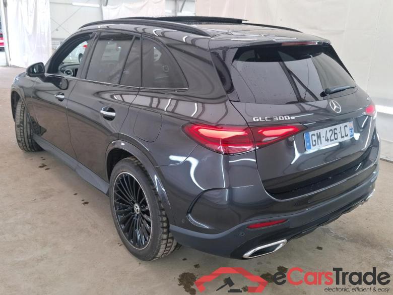 Mercedes GLC 300 e AMG Line 4MATIC MERCEDES-BENZ GLC / 2022 / 5P / SUV GLC 300 e AMG Line 4MATIC #2