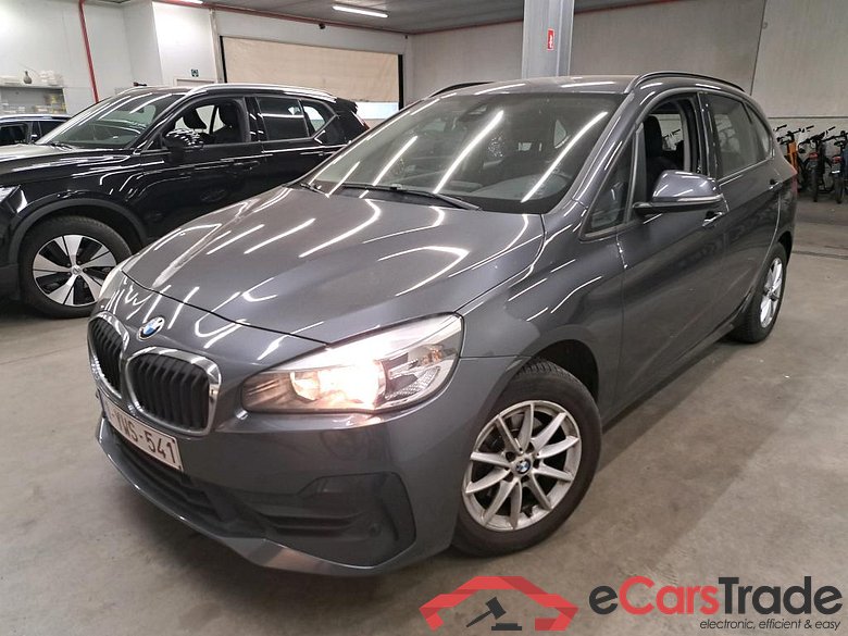 BMW 216d Active Tourer Navi KeylessGo Klima PDC ... #1