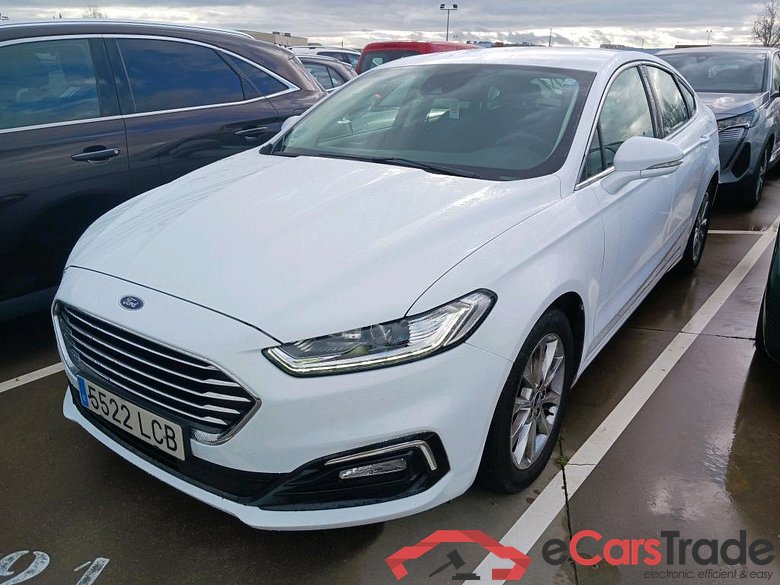 Ford 2.0 TDCi 110kW (150CV) Titanium 235 FORD Mondeo / 2014 / 5P / berlina con portón 2.0 TDCi 110kW (150CV) Titanium 235 #1