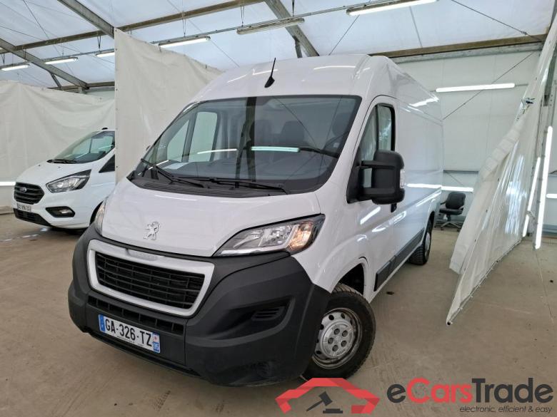 Peugeot BlueHDi S&S 165 PREMIUM 335 L2H2 PEUGEOT Boxer / 2014 / 4P / Fourgon tôlé BlueHDi S&S 165 PREMIUM 335 L2H2 #1