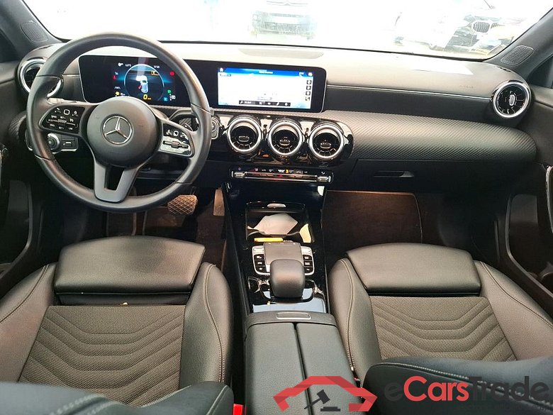 Mercedes A 180 d Business Line Classe A Compact / 2018 / 5P / Berline A 180 d Business Line BVA #5