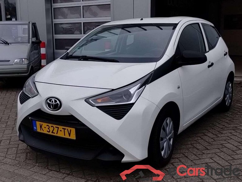 TOYOTA Aygo 1.0 VVT-i x #1