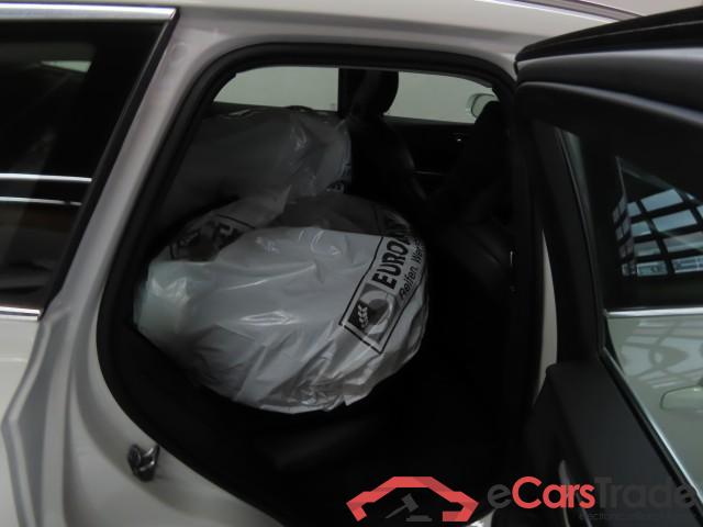 Volvo XC60 ´17 XC60 Momentum Pro 2WD 2.0 D4 140KW AT8 E6dT #1