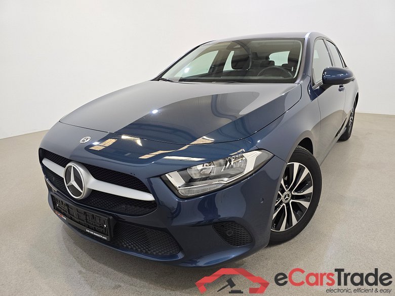 Mercedes A 180d Navi KeylessGo Camera Klima PDC ...