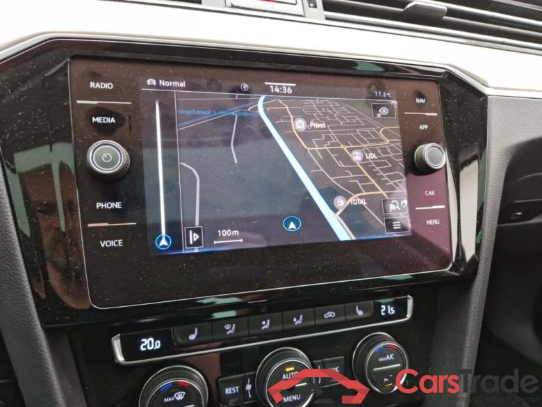 Volkswagen Passat 1.6 TDI Elegance Aut. Pano LED-Matrix Navi Sport-Leather KeylessGo Camera Klima PDC ... #6