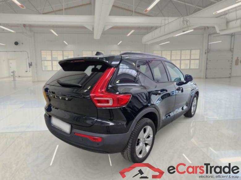 Volvo D3GEARTRONIC VOLVO XC40 / 2017 / 5P / SUV D3 GEARTRONIC #2