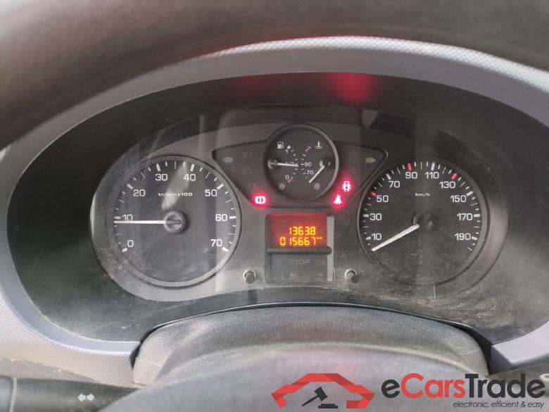 Citroen VTi 95 BVM Confort M Berlingo Fourgon Confort L1 (Court) 1.6 PURETECH 100CV BVM5 E5 #6