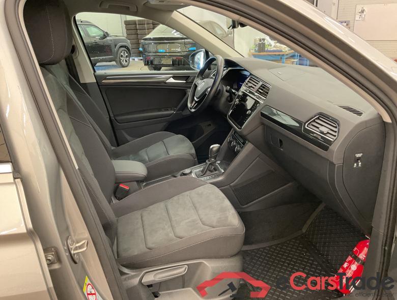 VOLKSWAGEN Tiguan 1.4 TSI 4MOTION 110 kW (150 ch) 6 vitesses DSG #4