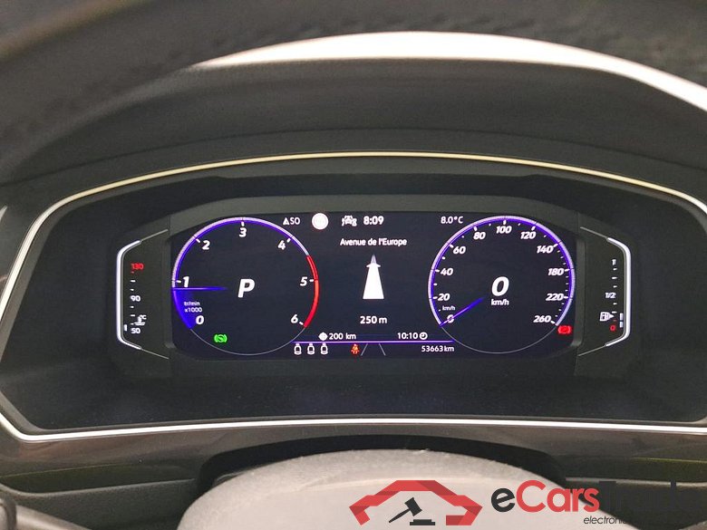 Volkswagen 2.0 TDI 150 DSG7 R-Line VOLKSWAGEN Tiguan / 2020 / 5P / SUV 2.0 TDI 150 DSG7 R-Line #6