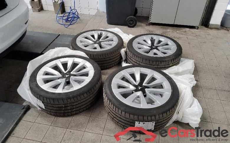 Tesla Model 3 (01.2019->), RWD 60 kWh, 2023 - 2024 #4