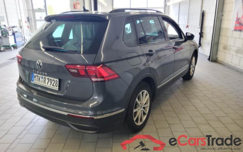 Volkswagen Tiguan (AX1)(07.2020->2024) DE - SUV5 2.0 TDI BMT/Start-Stopp EU6d, Life (EURO 6d), (Facelift) 2020 - 2023 #3