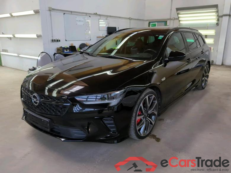 Opel Insignia ST ´17 Insignia B Sports Tourer GSi 4x4 2.0 169KW AT9 E6d