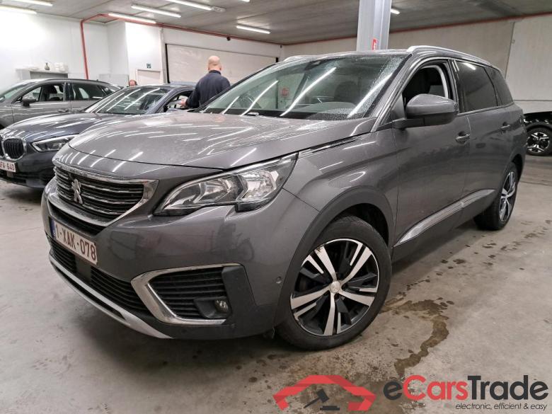 PEUGEOT - PEU 5008 BlueHDi 130PK EAT8 Allure & VisioPark II & Two Removable Seats & Pano Roof #1
