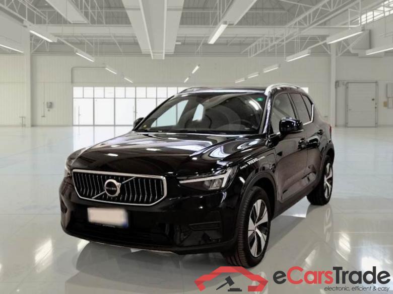 Volvo 11 VOLVO XC40 / 2021 / 5P / SUV T4 Recharge Plug-in auto Core
