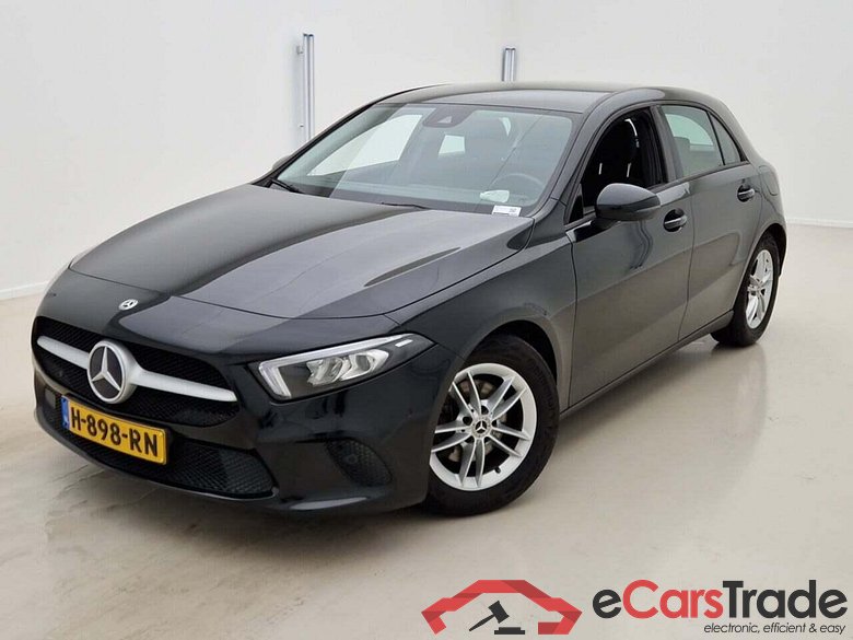MERCEDES-BENZ A-klasse 180 Bns Solution 7G-DCT #1