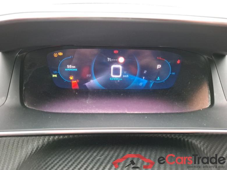 Peugeot 1.5 BLUEHDI 130 S&S EAT8 ALLURE BUSINESS 2008 Allure Business 1.5 HDi 130CV BVA8 E6d #5