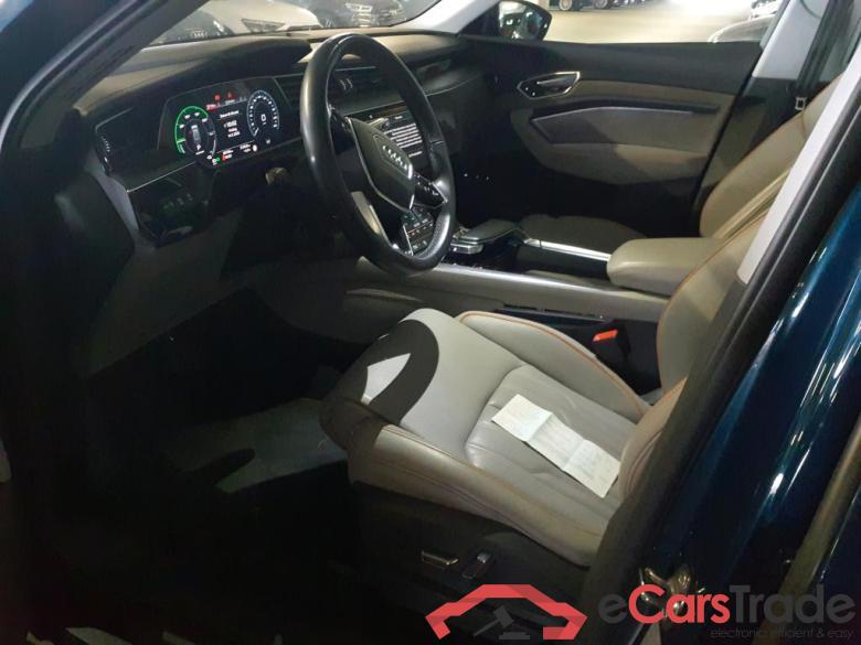 Audi 55 quattro basis E-tron #5